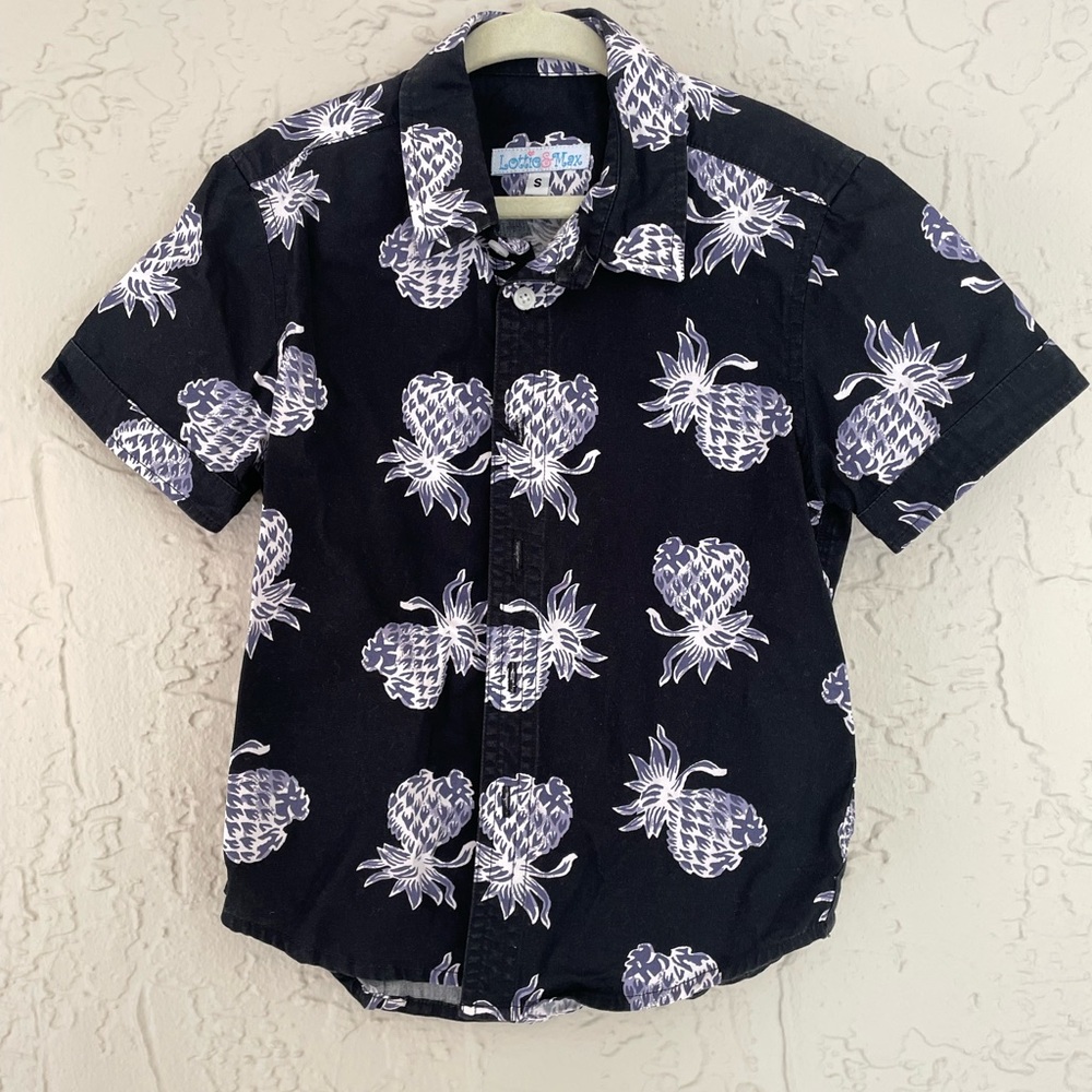 Lottie & Max (like Janie and Jack brand) size S (3T)